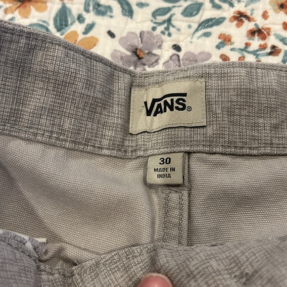 NWOT Vans Off The Wall shorts - Picture 3 of 6
